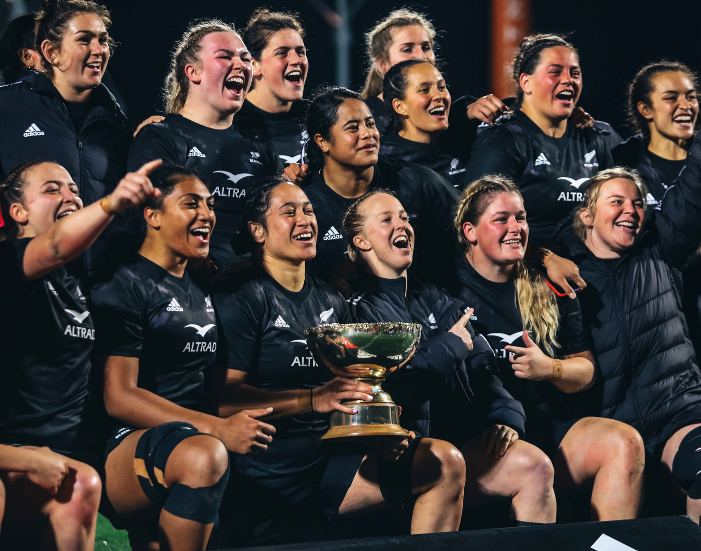 Official Black Ferns Collectable Jigsaw Puzzle #1 - Winning